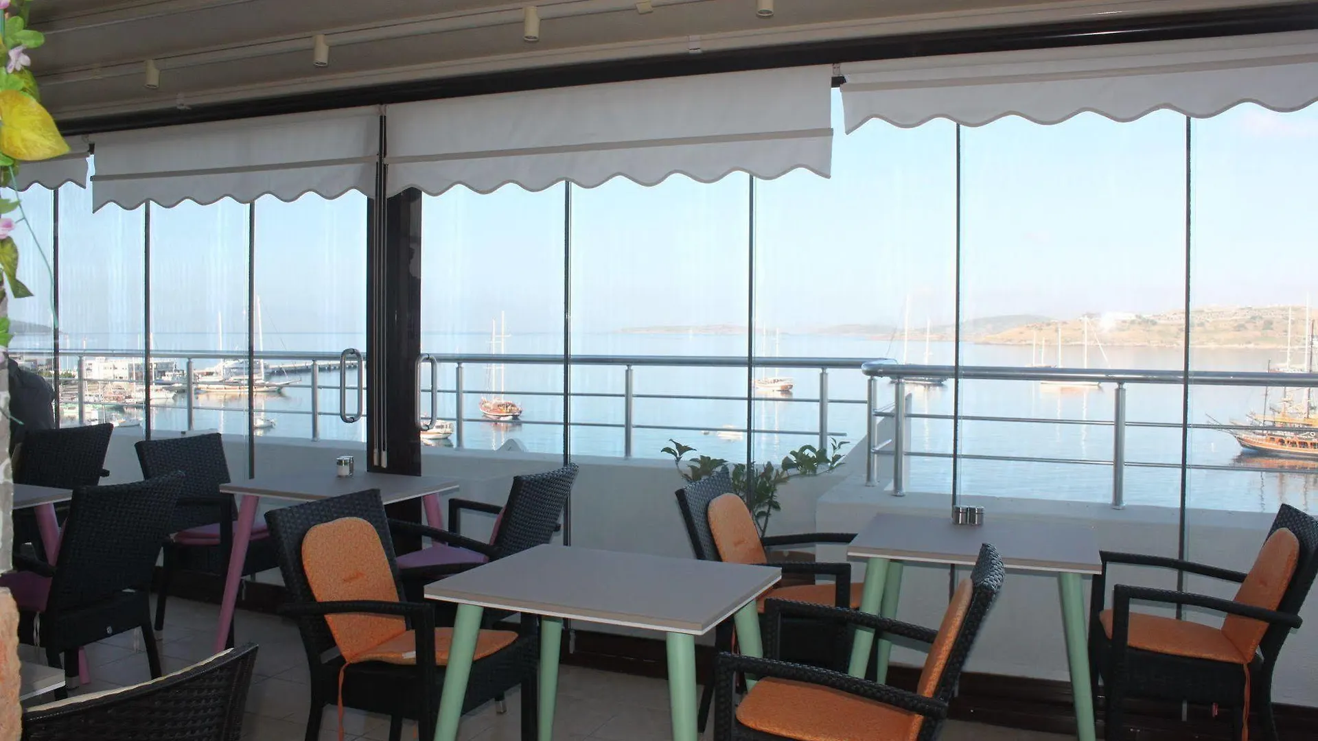 Bumerang Suites Bodrum 2*,